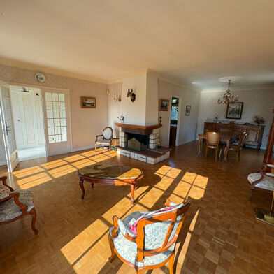 Maison 7 pièces 249000 €