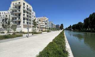 Commerce  143 m² à louer à Bondy (93140)