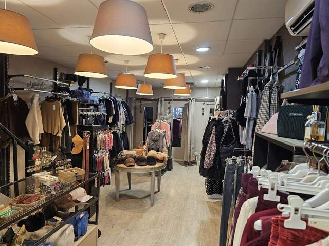 Local commercial — photo du bien