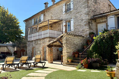 Maison 8 pièces 749000 €