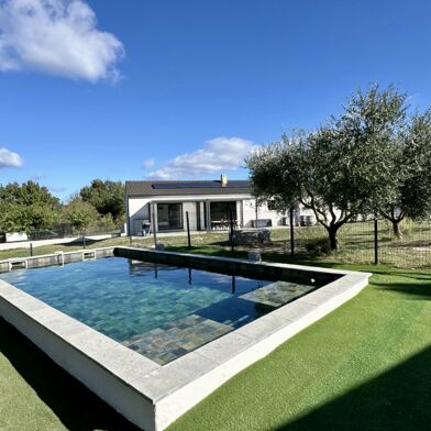 Maison 5 pièces 379000 €