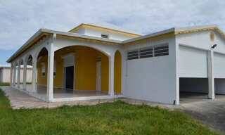 Maison 5 Pièces 143 m² à louer à Le Moule (97160)