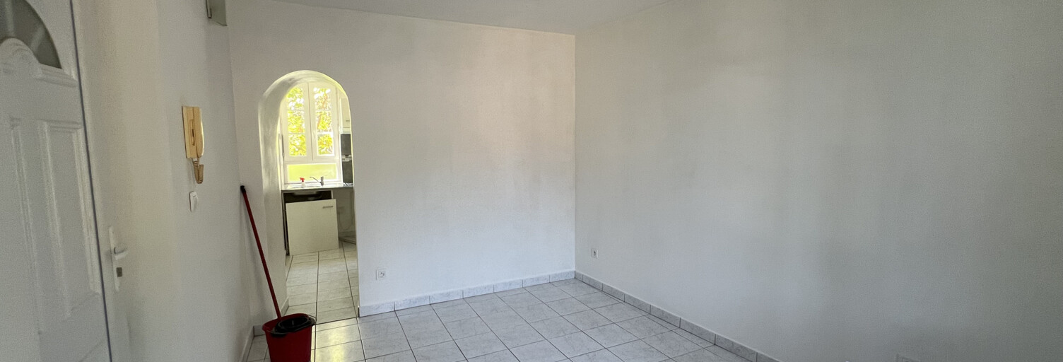 Appartement 1 Pièce 18 m² à louer à Lodève (34700)