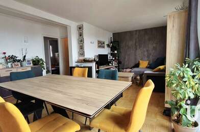 Appartement 6 pièces 242000 €