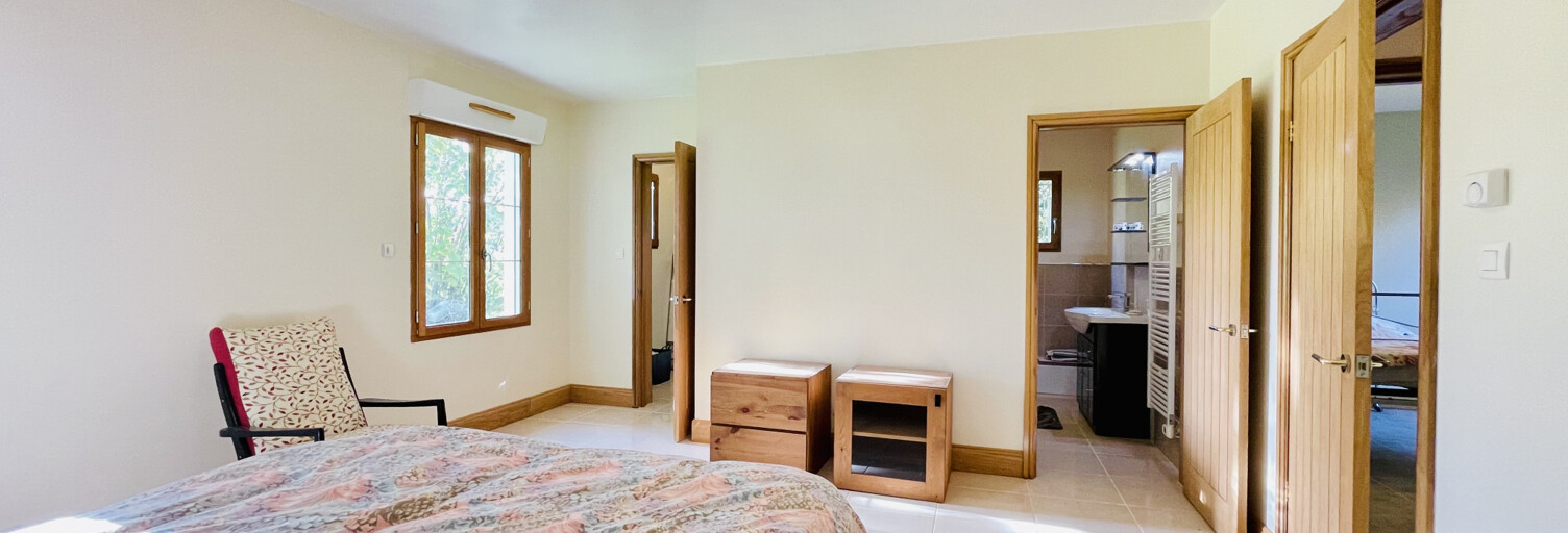 Maison 5 Pièces 157 m² à vendre à Lessac (16500)