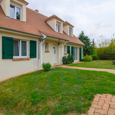 Maison 10 pièces 499000 €