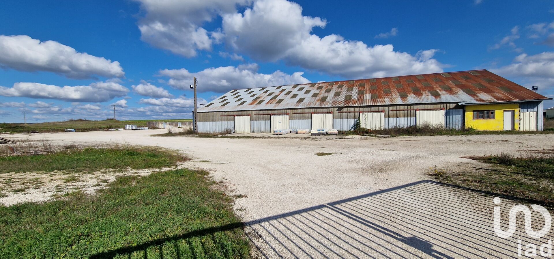 Vente Immeuble 1 760 m² - Photo 2