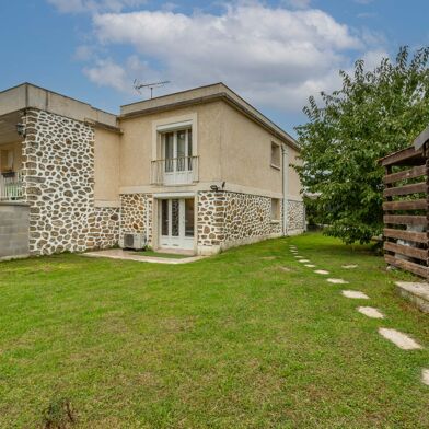 Appartement 4 pièces 239000 €