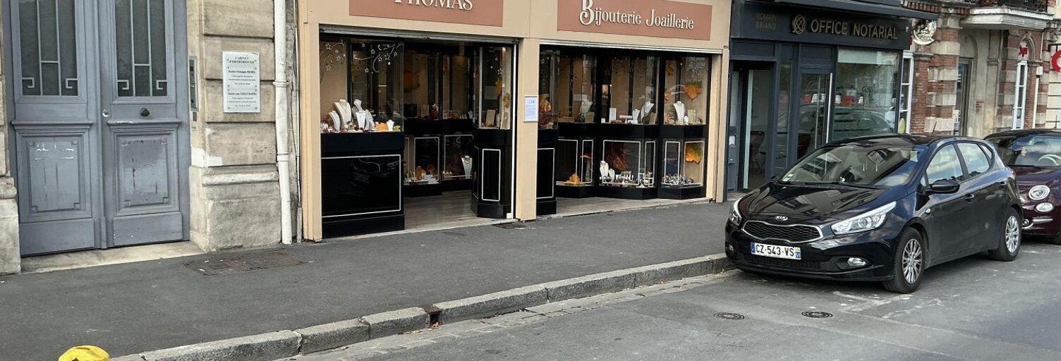 Commerce  55 m² à vendre à Épernay (51200)