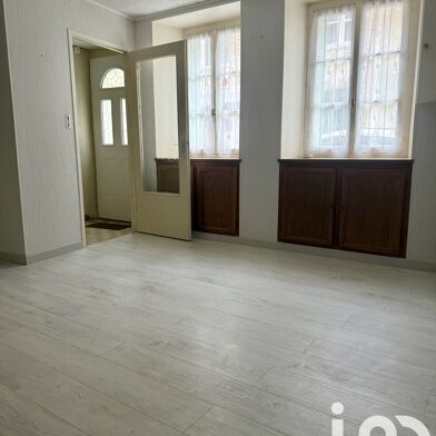 Maison 1 pièces 181000 €