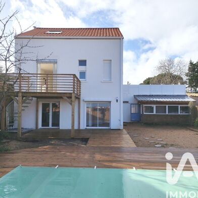 Maison 6 pièces 557000 €