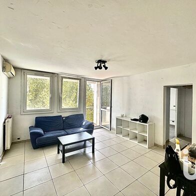 Appartement 3 pièces 129000 €