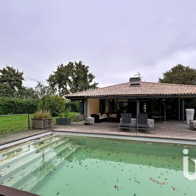 Maison 6 pièces 499000 €