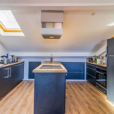 Appartement 3 pièces 307110 €