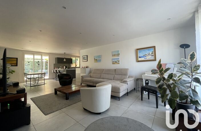 Vente Maison/villa 4 pièces — photo 2