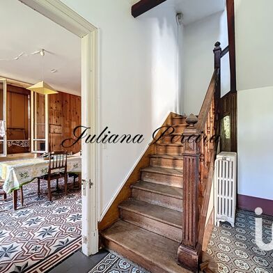 Maison 11 pièces 353000 €