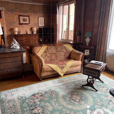 Maison 5 pièces 379000 €