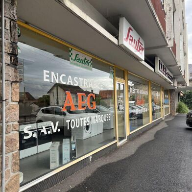 Commerce  129500 €