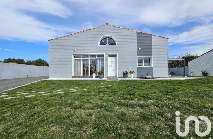 Vente Maison/villa 5 pièces — photo 2
