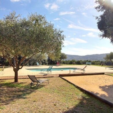 Maison 4 pièces 830000 €