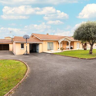 Maison 6 pièces 298000 €