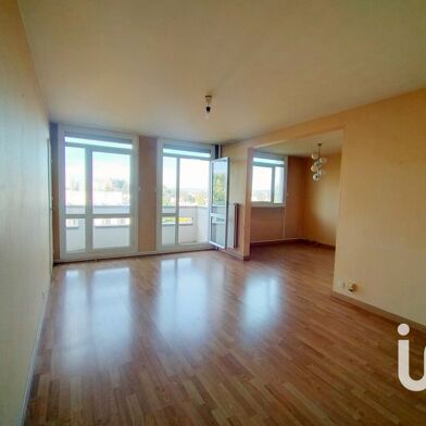 Appartement 5 pièces 112000 €