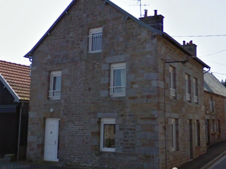 Vente Immeuble 108 m&sup2; — photo 1