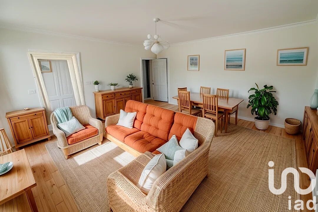 Ambarès-et-Lagrave - 149m² - 7p. - 5ch.