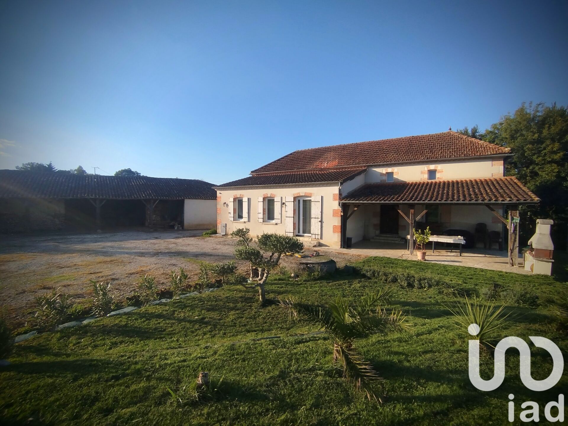 Tremons - 180m² - 7p. - 4ch.