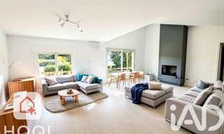 Maison 5 Pièces 86 m² à vendre à Poigny-la-Forêt (78125)