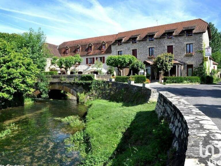 Vente Hôtel-restaurant 1 200 m&sup2; — photo 1