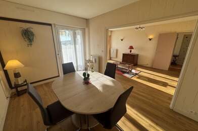 Appartement 5 pièces 99918 €