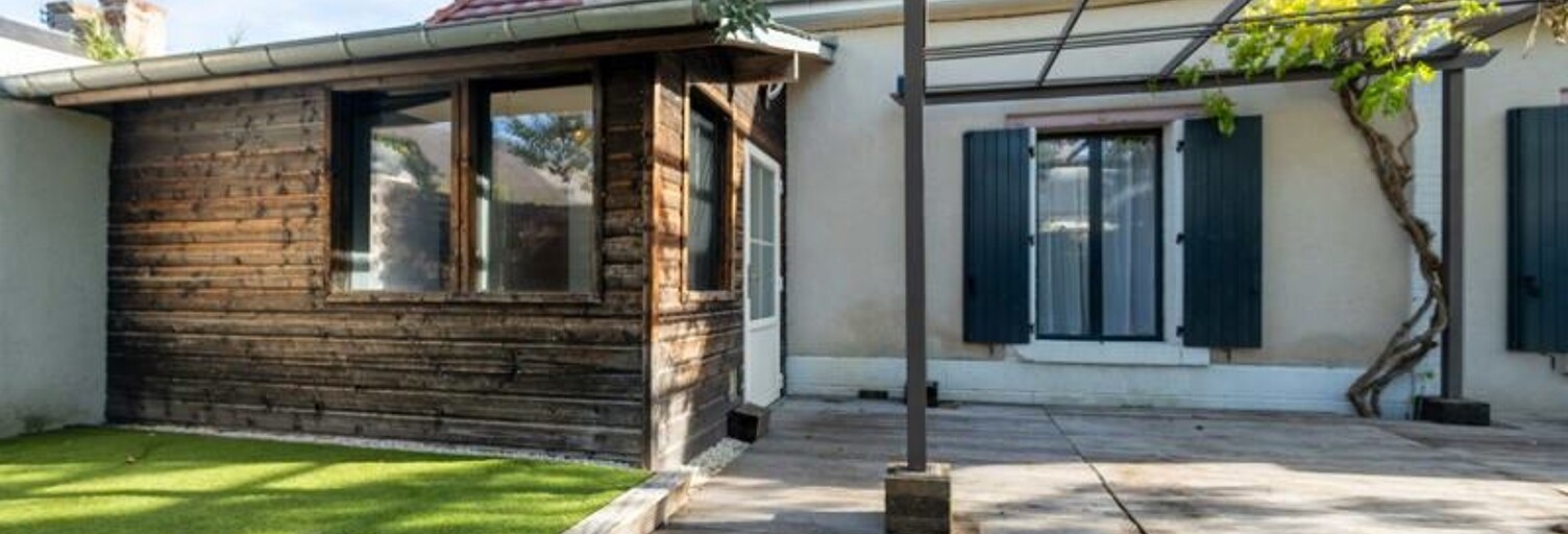 Maison 5 Pièces 104 m² à vendre à Mehun-sur-Yèvre (18500)