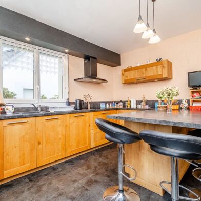 Maison 6 pièces 262400 €