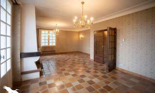 Maison 8 Pièces 180 m² à vendre à Firmi (12300)