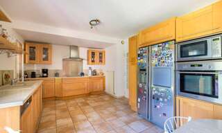 Maison 8 Pièces 185 m² à vendre à Chassieu (69680)