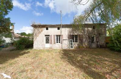 Maison en pierre de 6 pièces principales — photo du bien