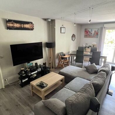 Appartement 3 pièces 208260 €