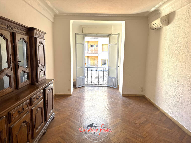 Nice :  Avenue Gambetta Bel appartement 3 pièces bourgeois — photo 1