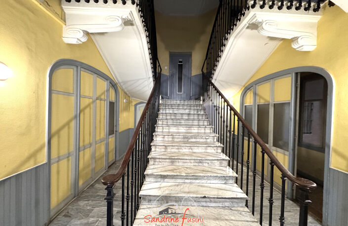 Nice :  Avenue Gambetta Bel appartement 3 pièces bourgeois — photo 3