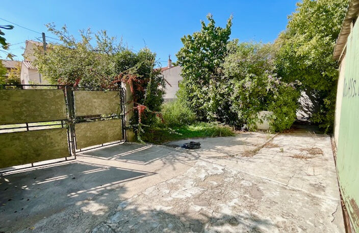 TERRAIN INDIVIDUEL 326m2 AVEC GARAGE ET DEPENDANCE — photo 4