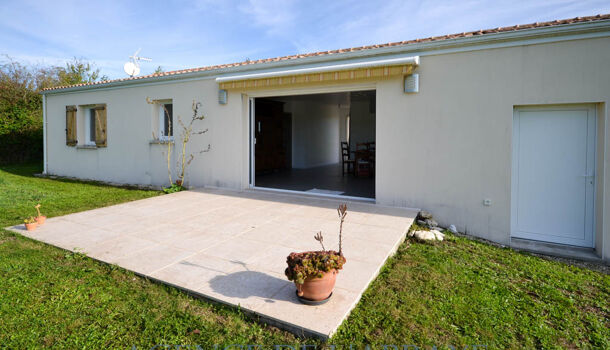 Villa / Maison 4 pièces  à vendre Mazeray 17400