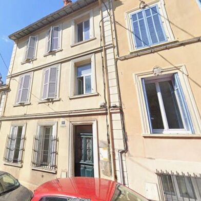 Appartement 3 pièces 871 €