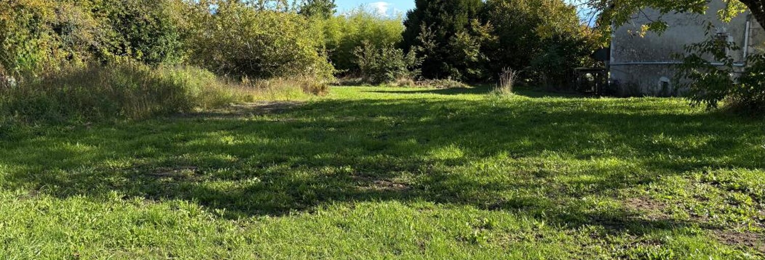 Terrain  675 m² à vendre à Cessy (01170)
