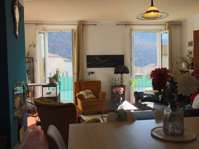Appart 5 p, balcon, cave, grenier, centre DIGNE LES BAINS (04) — photo du bien