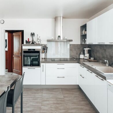 Maison 6 pièces 580000 €