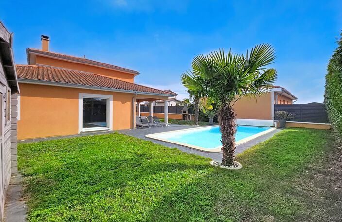 Maison de standing T5 avec piscine et garage — photo 3