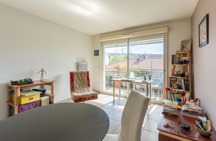Appartement À Vendre — photo 2