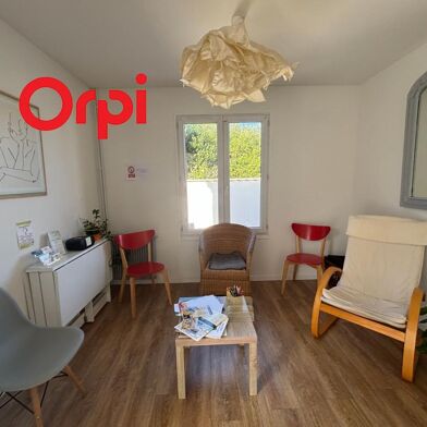 Immeuble  232000 €