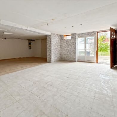 Maison 3 pièces 60500 €